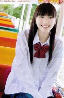 娱乐吃瓜酱十年八个孩子,十年间孕育八个孩子的传奇人生